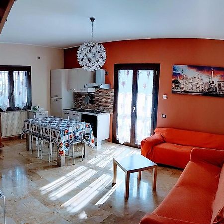Casa Vacanze Volpe Dell'Etna Nicolosi Bagian luar foto