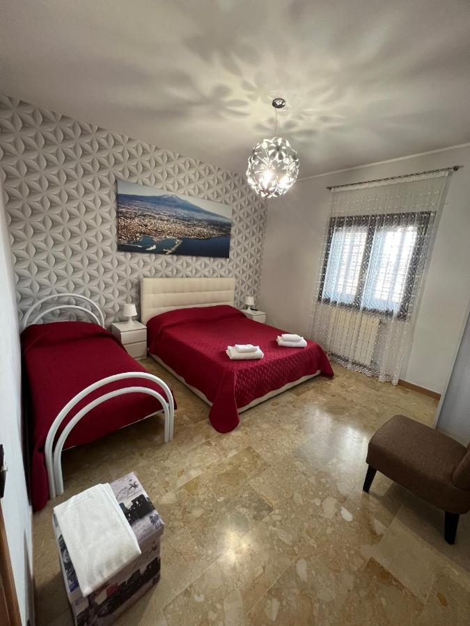 Casa Vacanze Volpe Dell'Etna Nicolosi Bagian luar foto