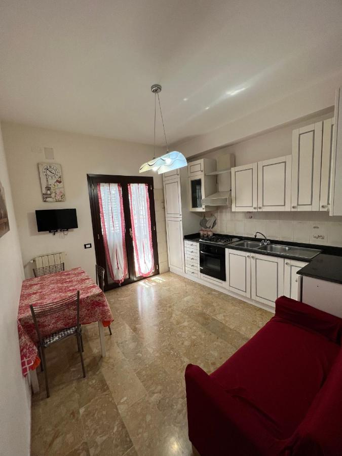 Casa Vacanze Volpe Dell'Etna Nicolosi Bagian luar foto