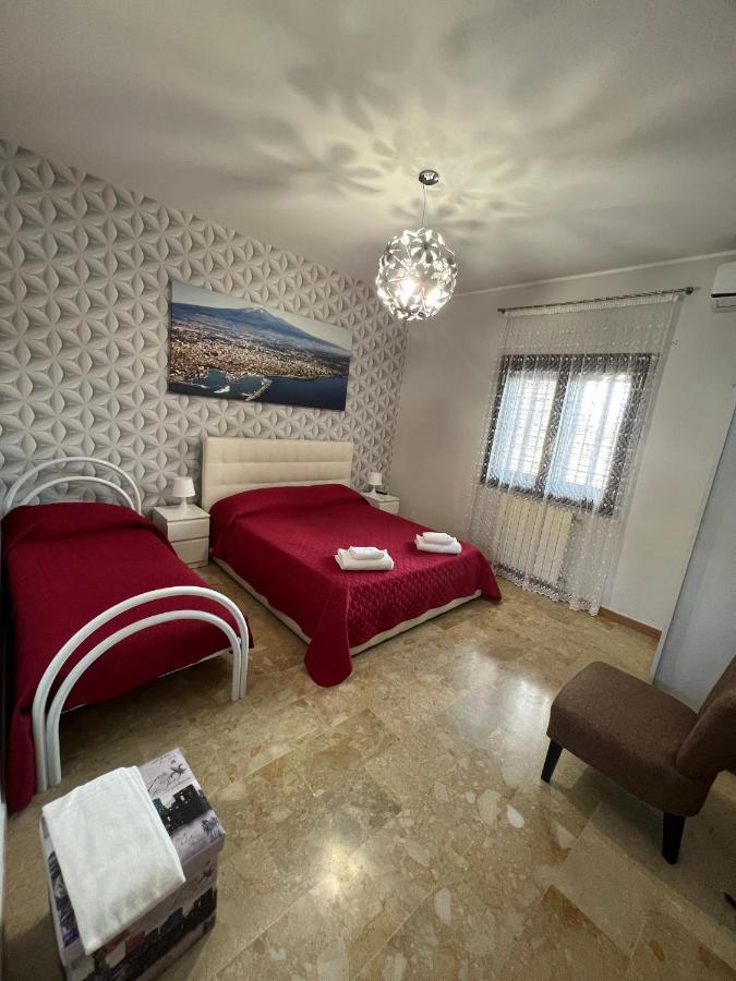 Casa Vacanze Volpe Dell'Etna Nicolosi Bagian luar foto
