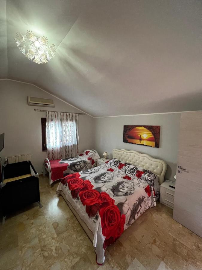 Casa Vacanze Volpe Dell'Etna Nicolosi Bagian luar foto